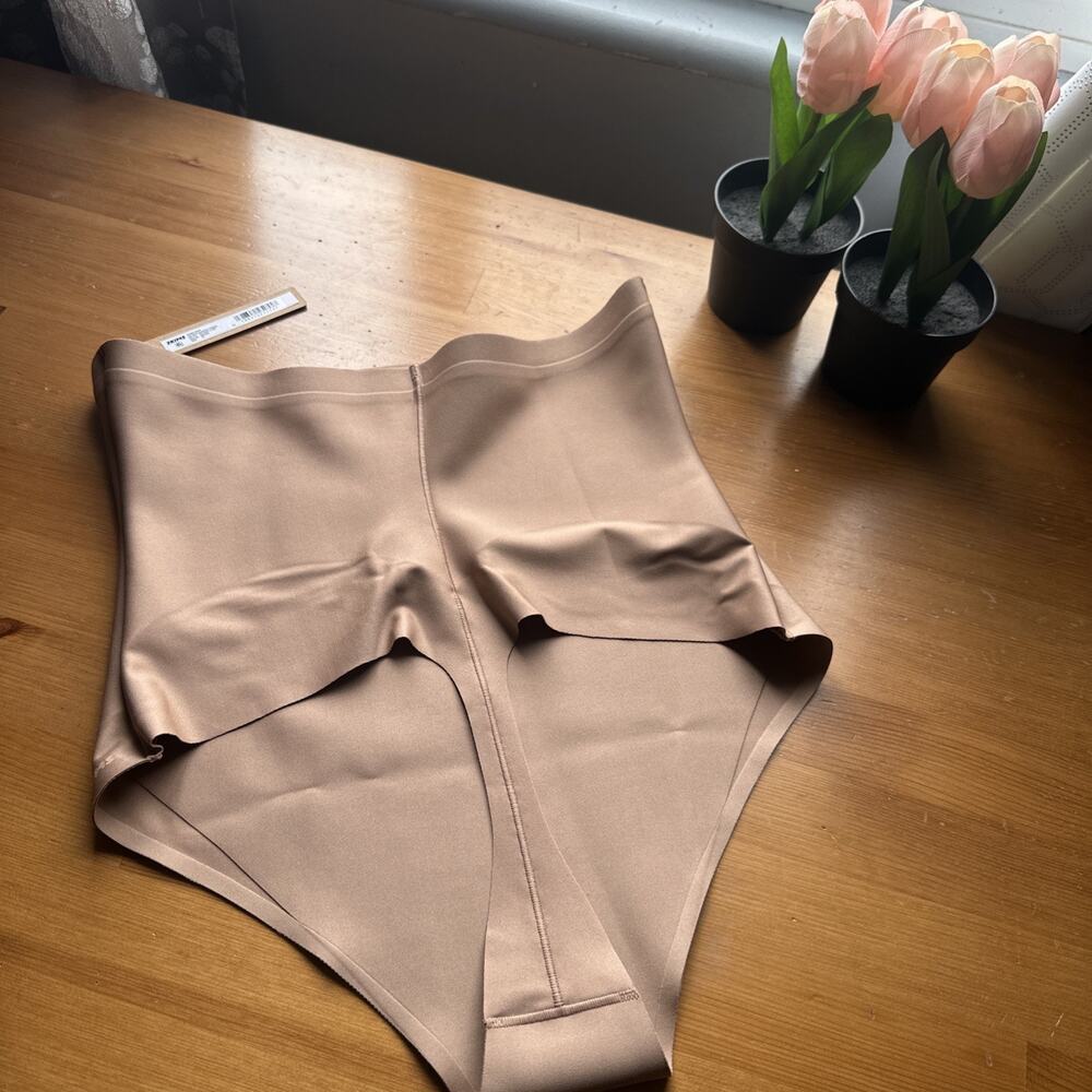 Skims Body 2X Zoned High Waisted Thong Core Sculpt Deep Tan Sienna PN-THG-7114W